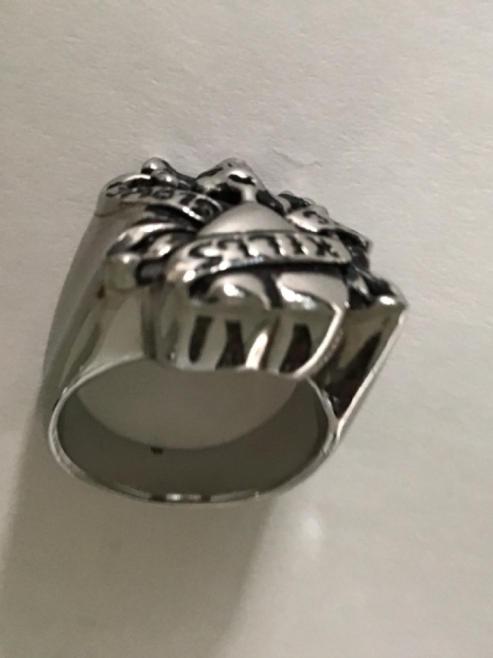 Ed Hardy ring 9 3/4 - Picture 4 of 7